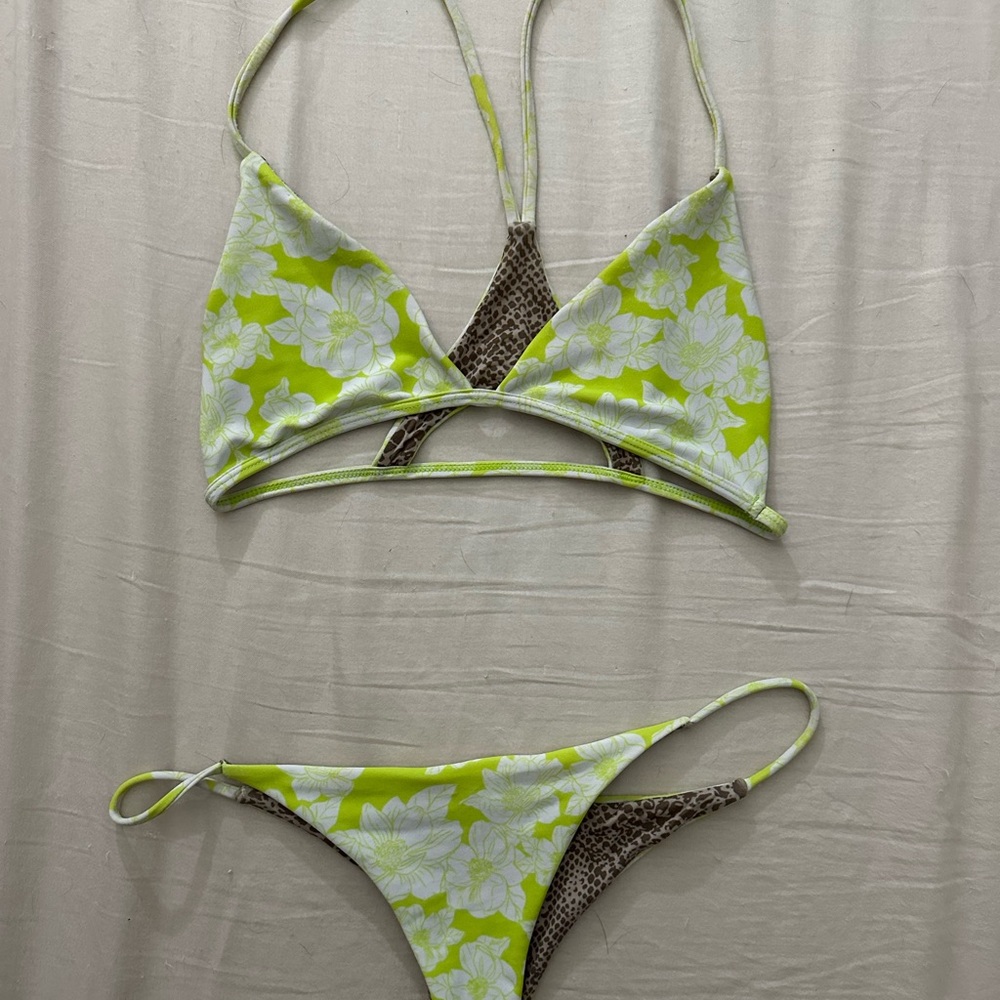 Acacia bikini green floral print